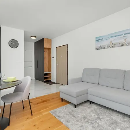 Διαμέρισμα Na 15 Pietrze Z Widokiem Na Zatoke W Gdyni I Parkingiem By Renters