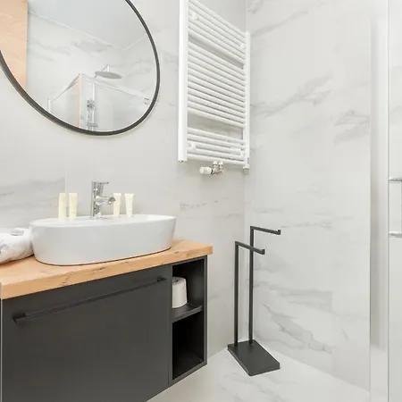 Apartament Na 15 Piętrze Z Widokiem Na Zatokę W Gdyni I Parkingiem By Renters *