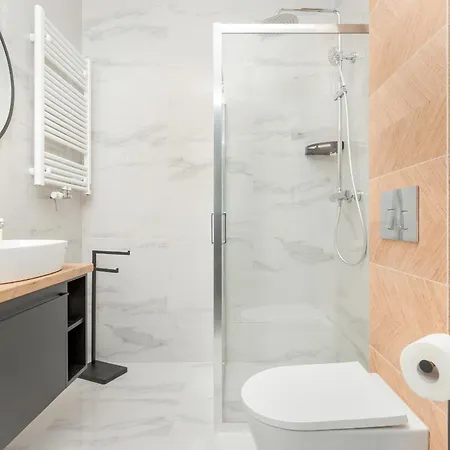 Na 15 Pietrze Z Widokiem Na Zatoke W Gdyni I Parkingiem By Renters 아파트 그디니아