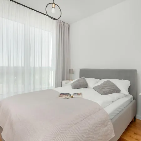 Apartament Na 15 Piętrze Z Widokiem Na Zatokę W Gdyni I Parkingiem By Renters Gdynia